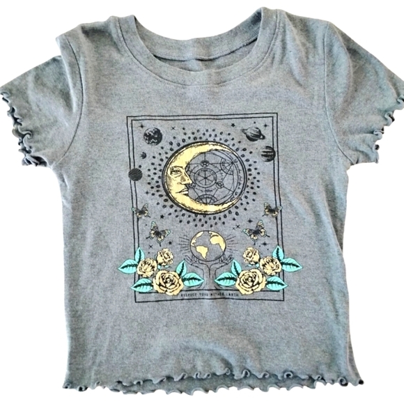 Social Culture | Celestial Druid Boho Gray Short Sleeve Cropped T  | Size XS - Picture 10 of 10